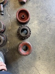 Mixed Lot of Ridgid Manual Ratcheting Pipe Threader No.12 12-R W/ 8 Die Heads