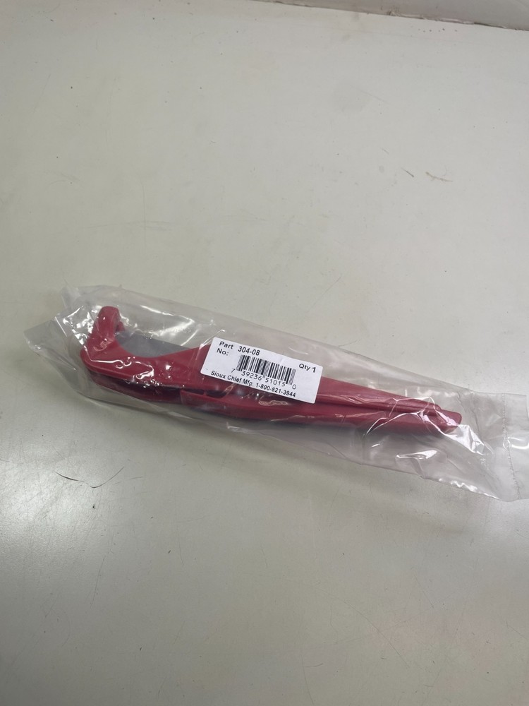 Sioux Chief PVC Pipe Cutter Tubing Cutting Tool 1-1/8 INCH OD