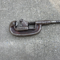 RIDGID No. 2 Screw Feed Pipe Cutter, C-Clamp Style, 1/8 in to 2 in