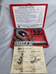 Vintage MAC Tools Double Flaring Tool Kit w Case 3/16&Prime; &ndash; 1/2&Prime; Tube SAE Made USA