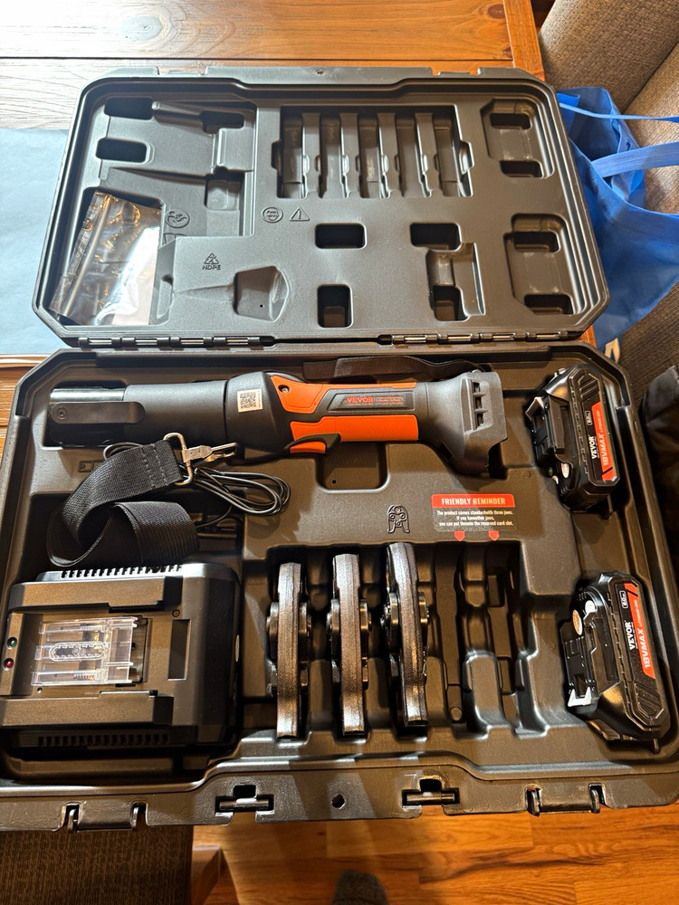 VEVOR SL-2430 18V Press Tool Kit for Copper w/ 1/2 3/4 1 in Jaws