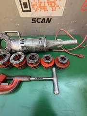 Ridgid 700 Pipe Threader Threading Machine & 12R Die Set 1/2 to 2&Prime; Works Great!
