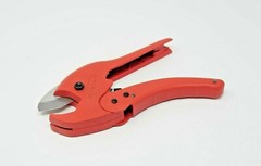 Ratcheting Shear-Cut Pipe Cutter for 1/2&Prime; &ndash; 1-1/4&Prime; (20 &ndash; 40 mm) PP-R HDPE Pipes