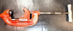RIDGID 32840 Model 4-S Heavy-Duty Pipe Cutter, 2-inch to 4-inch Steel Pipe USA