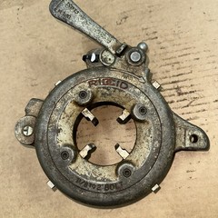 RIDGID BOLT DIE HEAD 500B Bolt with 1 1/4&rdquo; X 7 UNC Dies