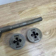 Greenfield Little Giant Die Set Lot Inserts Greenfield 7/16&rdquo; NF20 3/8&rdquo; NF24 1/2&rdquo;