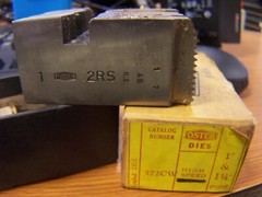👀4) OSTER 2RS HIGH SPEED PIPE DIES 1&Prime; & 1-1/4&Prime; 2RS 572CW BOX OF 4