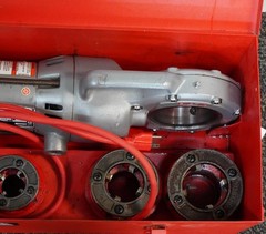 Ridgid 700-T2 Pipe Threader Threading Machine w/Dies