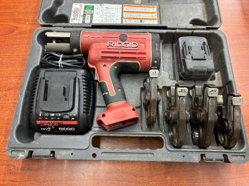 RIDGID RP 210 Press Tool Kit with battery, charger, clamps 3/4 1 1 1/4 inch