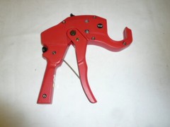 B&K PVC Plastic Ratcheting Pipe Cutter Up To 1-1/2&Prime; One Hand Operation Point Cut