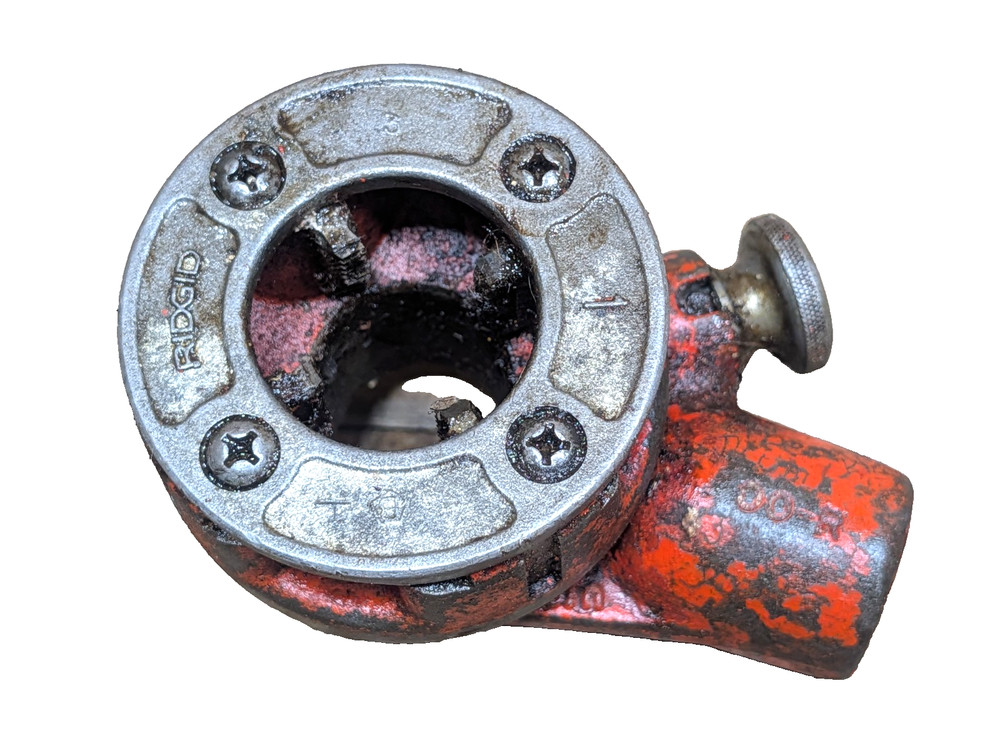 RIDGID PIPE THREADING RACHETING TOOL w/ 1&rdquo; NPT DIE HEAD & 00-R