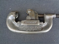 Ridgid No. 2 Pipe Cutter 1/8&Prime; to 2&Prime; Pipe