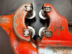 RIDGID 44-S 32880 Heavy Duty 4-Wheel 2-1/2&Prime; &ndash; 4&Prime; Pipe Cutter USA