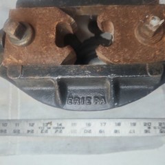 Vintage REED No. 3-A 1 1/4R Manual Pipe Threader Head w/ 2 Handles. Approx 54&Prime;
