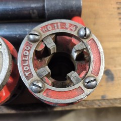 Vintage Toledo #11 Pipe Ratcheting Threader And Die Set USA NPT Rigid