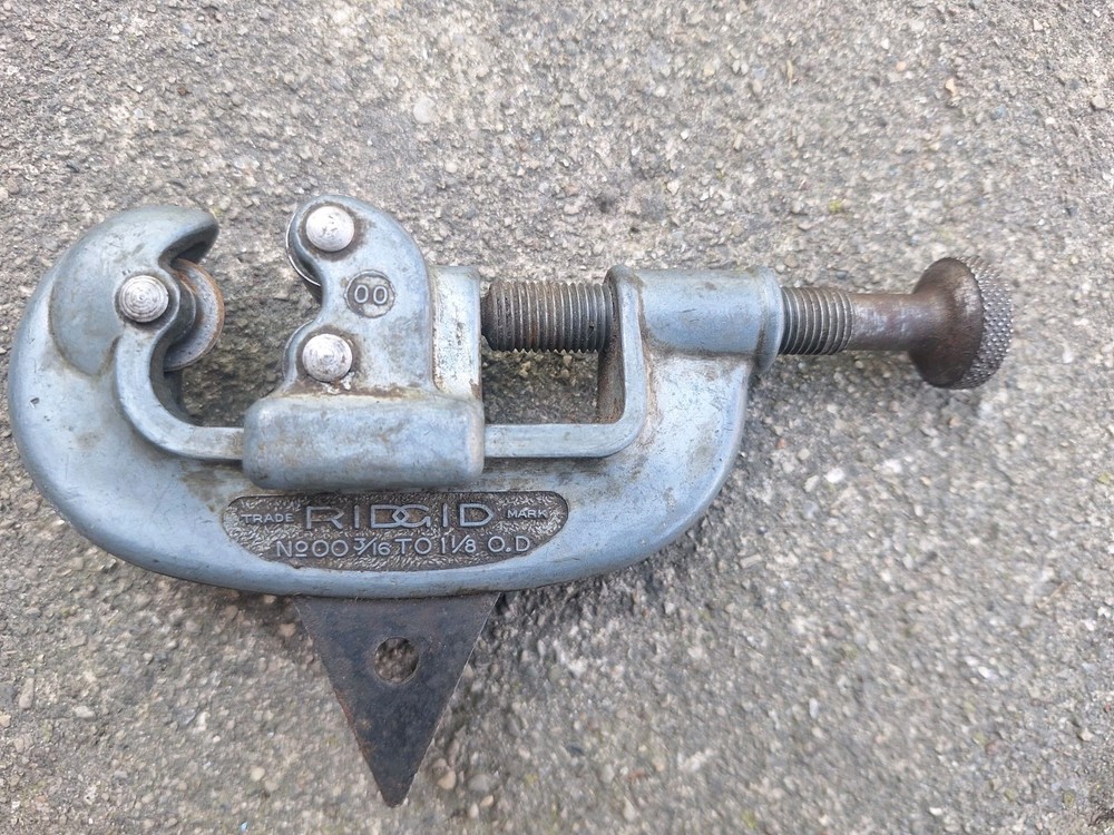 Ridge Tool No 00 3/16- 1 1/8 Pipe & Tube Cutter Vintage Used