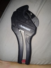 Husky Ratcheting Pipe Cutter 1 5/8 in Max OD Ratchet Cutter MPN 01035014