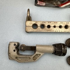 Superior Tool Professional Flaring Tool &ndash; 3/16&Prime; to 5/8&Prime; W/ Tubing Cutter USA