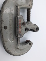 Vintage RIGID No. 20 Tubing Pipe Cutter 5/8 &ndash; 2 1/8 OD, Made In USA