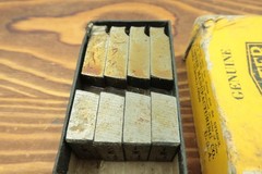 Oster 300 Threading Die Set 1-4 Size 1&Prime; & 1 1/4&Prime; NOS in Original Box