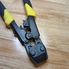 Apollo 3/8 in., 1/2 in. and 3/4 in. PEX Quick-Cinch Clamp Tool
