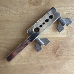 Blue Point SAE Tools Tube Flaring Bar Clamp 3/16&Prime; to 1/2&Prime; TF-528-C Made in USA