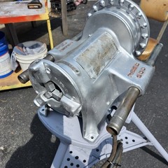 RIDGID Model 300 PIPE THREADING MACHINE With Model 1206 Tri Stand
