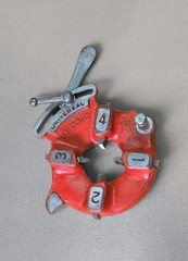 RIDGID Universal Die Head In Good Condition For All 300 Threader 1&Prime; to 2&Prime; #1