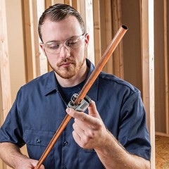 Ridgid &ndash; CC247 RIDGID 40617 Model 101 Close Quarters Tubing Cutter, 1/4-inch to