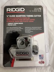 RIDGID 104 Close Quarters Tubing Cutter 3/16&ndash;15/16 in Model 104 MPN 32985