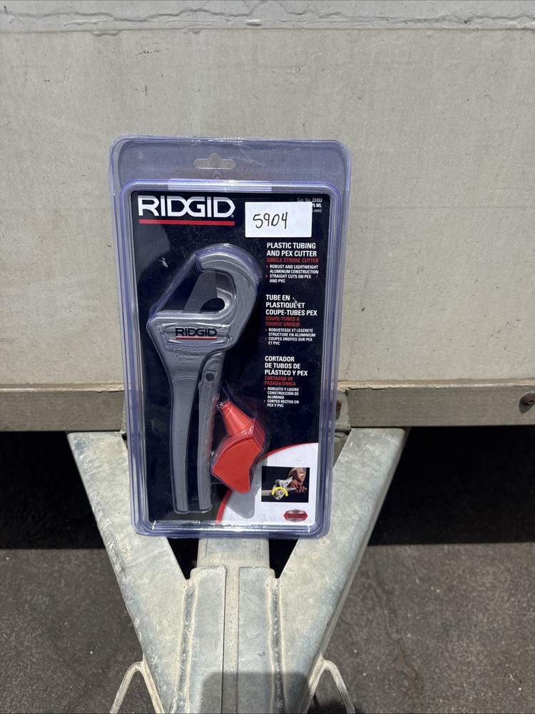 RIDGID PC-1375ML 1/8&Prime; to 1-3/8&Prime; PVC and PEX Cutter w/ Multi-Layer Adapter NEW