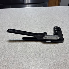 BLUE POINT TBS200 TUBING PIPE TUBE BENDER 3/16 1/4 5/16 3/8 4-6-8MM (SNAP ON )