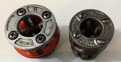 RIDGID 00-R Manual Ratchet Head & Handle &ndash; Pipe Threader Dies 1/2&Prime; And 3/8&Prime;