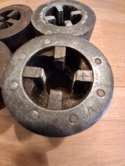TOLEDO PIPE THREADER DIES (4 Pcs) 1/8 in &ndash; 1/4 in &ndash; 3/8 in &ndash; 1/2 in USA