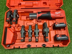 Milwaukee 2922-22 M18 FORCE LOGIC One Key Copper Press Tool Kit With CTS Jaws