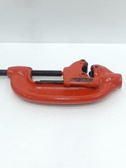 RIDGID 32830 MODEL 3-S MANUAL PIPE CUTTER &ndash; 1&Prime; TO 3&Prime; HEAVY DUTY MADE IN USA