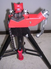 BUCKET OILER, OIL & PORTABLE TRISTAND RIDGID 65R Pipe Threader 811 815 11R 12R