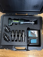 Greenlee Gorilla Press ES32FML Copper Press Tool Kit 1/2-1-1/4&Prime; Jaws Case