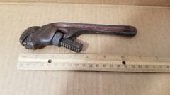 Vintage Ridgid E8 Offset Red Pipe Wrench working VGC