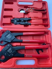 iCrimp IWS-1807CN PEX Crimping Tool Kit with PEX Crimpers PEX Tubing Cutter
