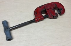 Vintage No. 1-2 Rigid No. 1 Heavy Duty Pipe Cutter Tool 1/8&Prime; to 1-1/4&Prime;