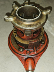 Ridgid No. 65-R 1&Prime;-2&Prime; Manual Pipe Threader w/Handle