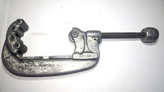 RIDGID TOOLS NO. 134 PIPE CUTTER 1-1/8&Prime; TO 4-1/2&Prime; O.D.