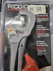 RIDGID 23493 PC-1375 ML Plastic Pipe and Tubing Cutter, 1/8&Prime; &ndash; 1-3/8&Prime;