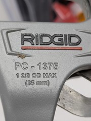 Ridgid PC-1375ML 1/8&Prime; to 1-3/8&Prime; PVC and PEX Cutter with Multi-Layer Adapter