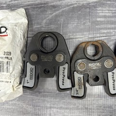 RP240 RIGID PRESS With Charger 2 Batteries