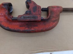 Ridgid 3-S (3S) 1&Prime; &ndash; 3&Prime; Heavy-Duty Large Pipe Cutter Ridge Tool Co.