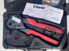 Sioux Chief Warrior Compact 305-92 1/2&rdquo; PEX Crimp Compression Tool w/ Gauge Case