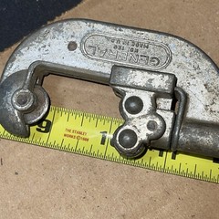 Vintage General Tools USA No. 120 PIPE CUTTER 1&rdquo; Max