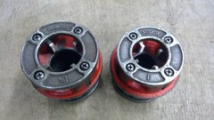 Two Ridgid 12-R 1&Prime; & 1 1/4&Prime; Ratchet Pipe Threader Die Heads